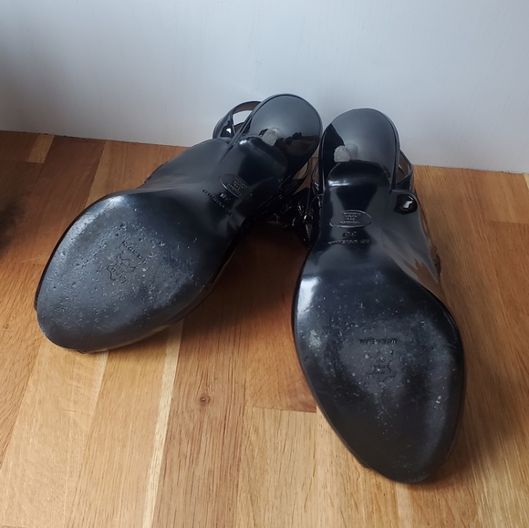 Black Patent Strappy Heels - Picture 2 of 10